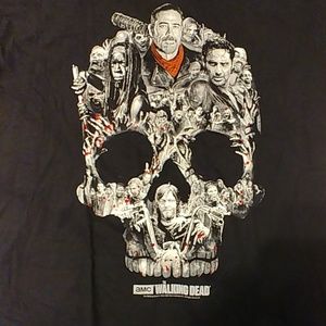 THE WALKING DEAD SKULL SHIRT!! XL